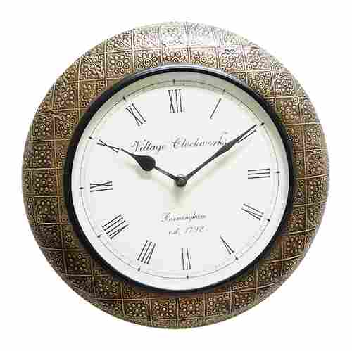 18 X 18 X 12 Inch Size Brown Wooden Handcraft Wall Clock