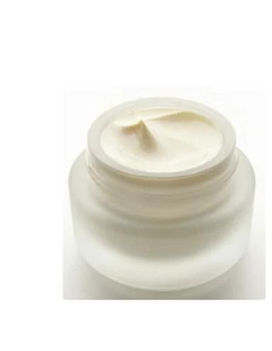 Uv Blocking Smooth Texture Moisturizing Cream For Soothes Sensitive Skin