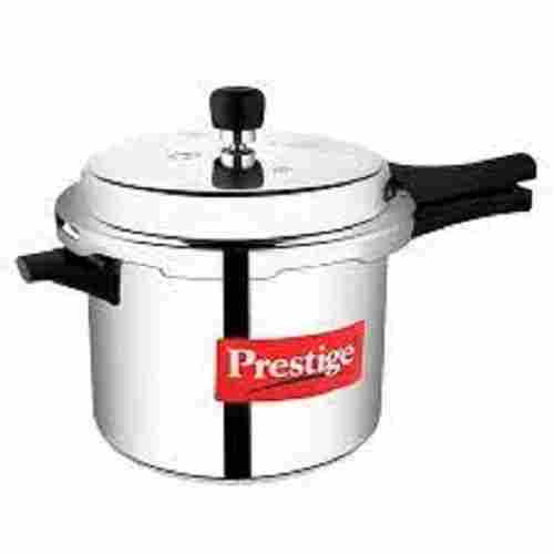 Non-Stick Surface Steeliness Steel Pressure Cooker With 5 Litre Capacity