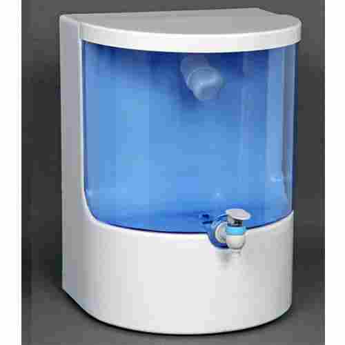 Easy to Installl Automatic Water Purifier, 1 Year Warranty