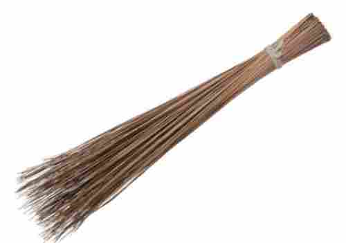 3.5 Feet Long Coconut Broom Stick For Domestic Uses