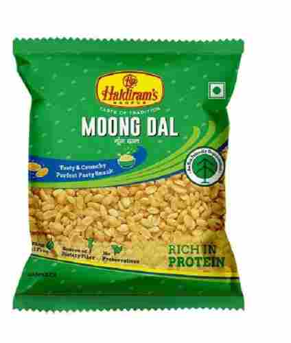 Pack Of 200 Gram Crispy Salty Moong Dal Namkeen For Snacks Use