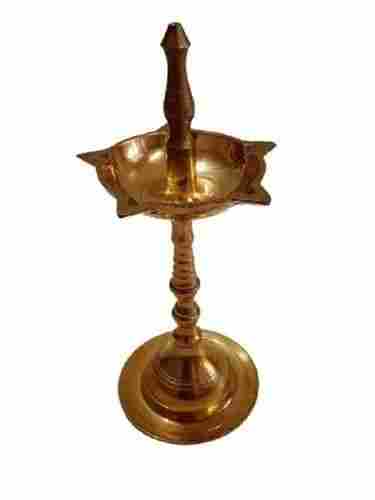 Easy To Clean Indian Regional Round Casting Polished Brass Diya Stand For Decoration
