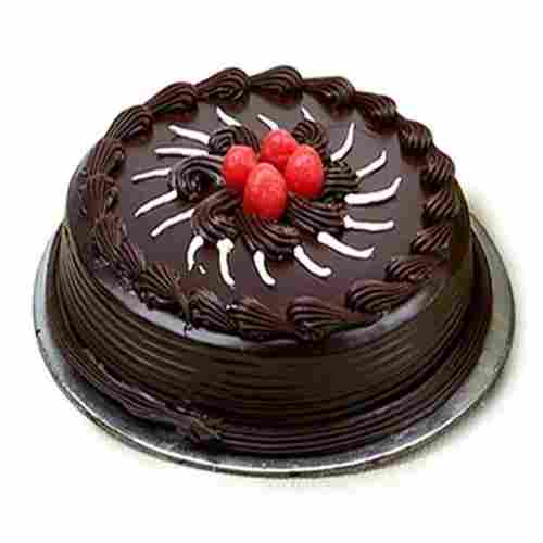Round Eggless Delicious And Sweet Flavor Chocolate Cake