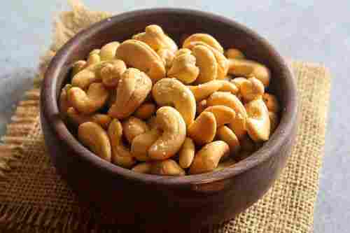 Salted Cashew Nuts Without Artificial Flavour