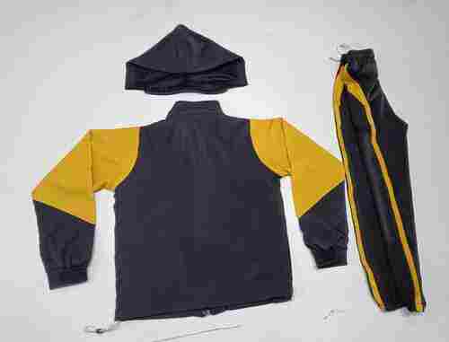 Skin Friendly Large Size Polyester Full Sleeve Mens Tracksuit