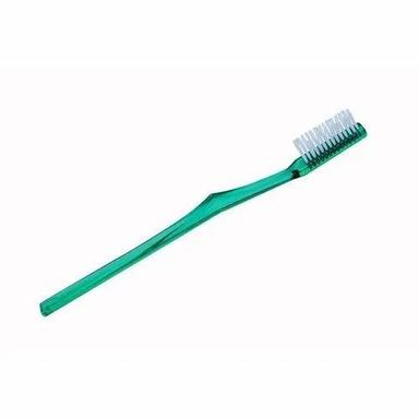 Plastic Plain Toothbrush For Cleaning Teeths