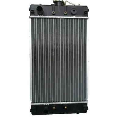 220 Volts 50 Hertz Polished Finished Aluminium Generator Radiator Central Distance: 38 Inch (In)