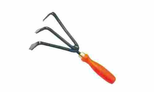 Easy To Use Polished Mild Steel Three Prong Cultivator Garden Hand Tool