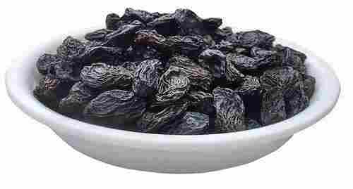 Rich In Iron And Vitamins Oval Shaped Pure Dried Glutinous Black Raisin