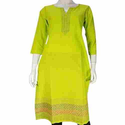 Ladies Printed Casual Wear 3-4 Sleeve Green Cotton Kurti