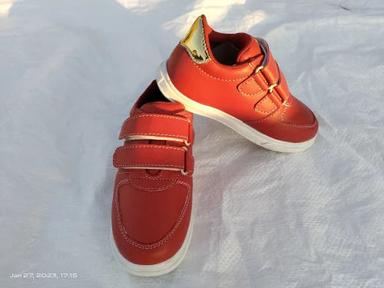 Plain Pattern Sport Shoes For Baby