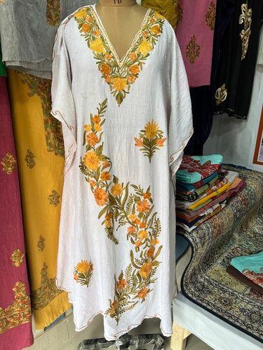 V Neck And Short Sleeve Kashmiri Embroidered Kaftan