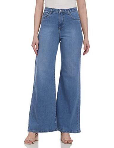 Ladies Denim Bellbottom Jeans For Casual Wear