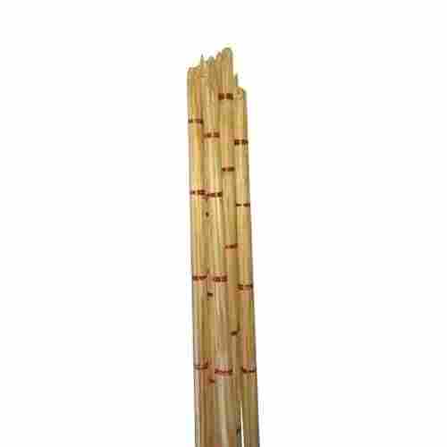 Portable And Lightweight Round Shape Wooden Sticks For Constructional Purpose