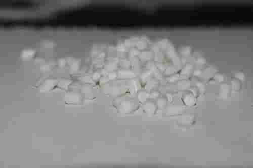 Eco Friendly White HRFR PVC Compounds Granules