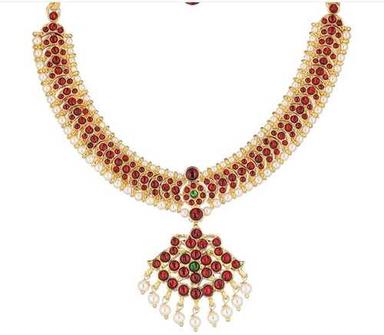 Fine Finishing And Good Quality Divine Elegant Necklace