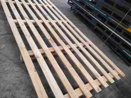 Eco Friendly Long Lasting High Strength Industrial Wooden Pallets