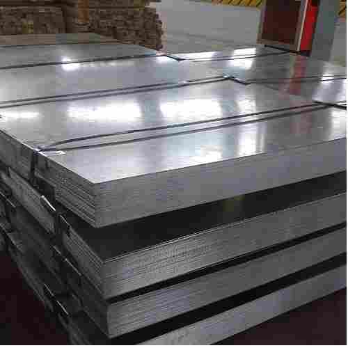 Rectangular Shape Iron Sheet For Construction And Industrial Use