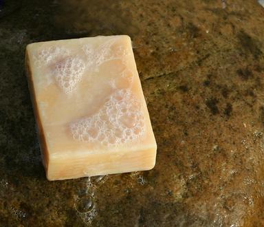 Skin Friendly Handmade Monopol Mould Soft Soap