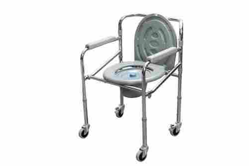 Commode Wheelchair With Caster MLC 696