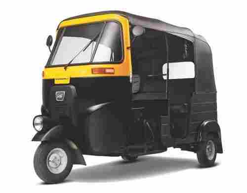 Black And Yellow Color Three Wheelers Auto Rickshaw