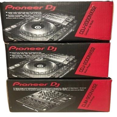 Pioneer Pair of CDJ-2000 Nexus (2) CD Players 1 Djm-900nxs2 Nexus + Rmx-1000 Digital Mixer