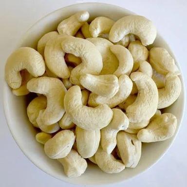 Natural And Pure Organic White Cashew Nuts