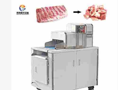Industrial high-efficiency two-dimensional chopping machine for pork ribs