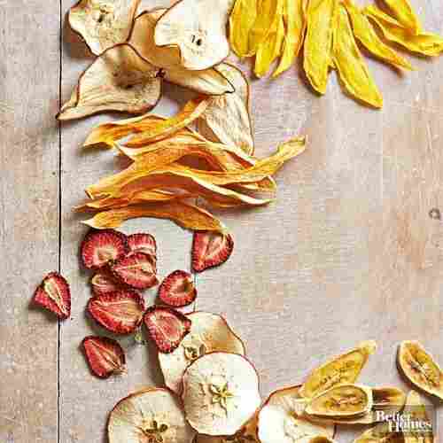 Mix Fruit Chips With Crispy, Crunchy Texture