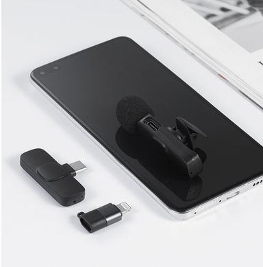 GF8 Wireless 2.4G One With One Lavalier Microphone