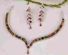 Contemporary Gemstone Necklace Set