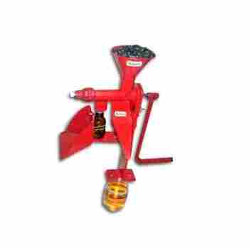 Hand Operated Oil Expeller