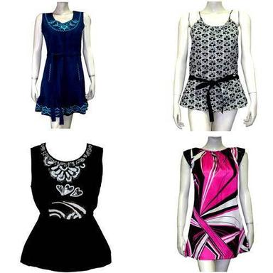 Variety Of Colours Are Available. Ladies Fashionable Printed Tunics