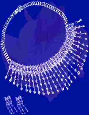 Trendy Diamond Necklace Set