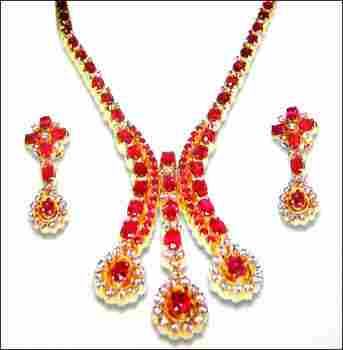 Gemstone Studded Elegant Necklace Set