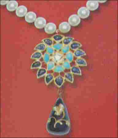 Gemstone Studded Necklace