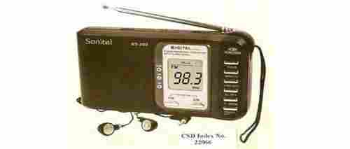 FM AM Radio With Digital Display And Alarm Clock