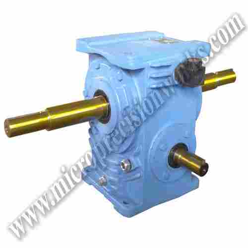 Dual Output Worm Reduction Gearbox