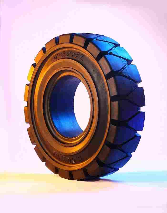 Superelastic Tyres / Solid Resilient Tyres