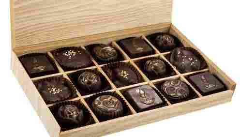 Dark Ivory Box -15 Assorted Chocolates