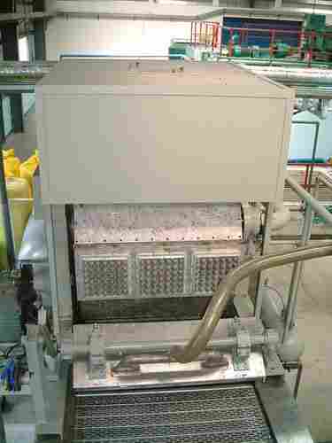 Full Auto Reciprocating Egg Tray Forming Machine Medium Capacity Egg Plate Machine 1500pcs/Hr 