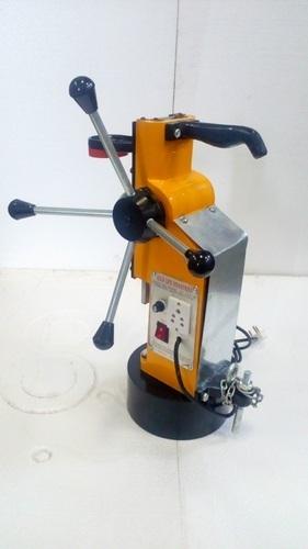 Yellow Hl-165 Magnetic Base Drill Stand