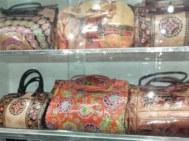 Any Color Traditional Hand Bags
