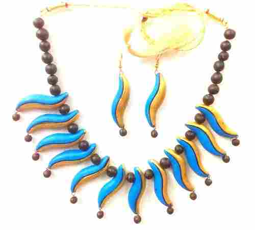 Handmade Terracotta Tribal Design Necklace Set