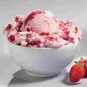  स्ट्रॉबेरी आइसक्रीम 