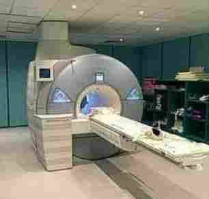 Easy To Operate CT Scan Machine