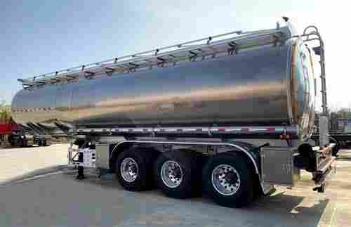 3 Axles Semitrailer Oil Fuel Tanker