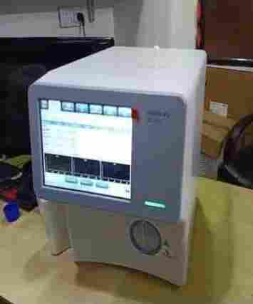 Portable Fully Automatic Cell Counter Hemotology 3 Part Machine