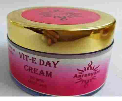 Vit E Herbal Day Face Cream